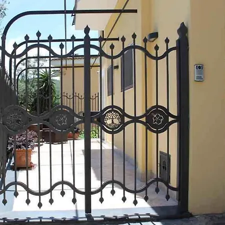 Relais Ohana - De Vivo Realty Arola (Campania)