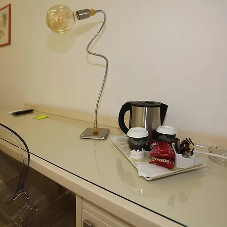 Relais Ohana - De Vivo Realty Pensión 3*