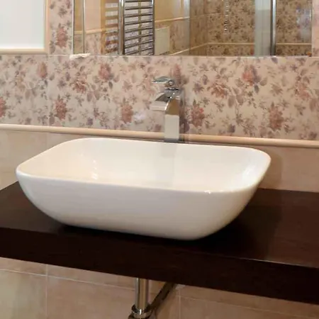 De Vivo Realty - Relais Ohana بيت ضيافة