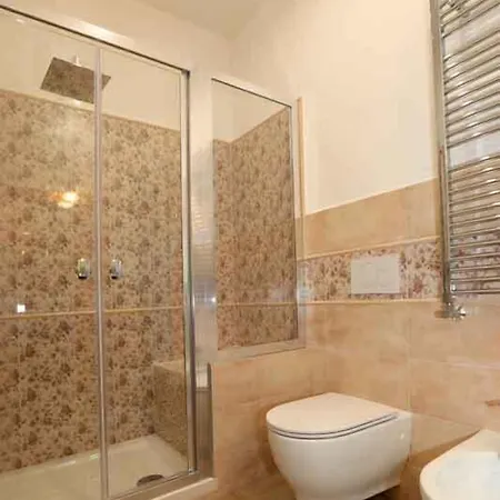 De Vivo Realty - Relais Ohana 3*