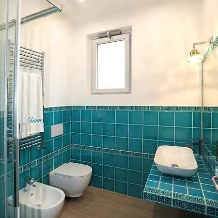 Relais Ohana - De Vivo Realty